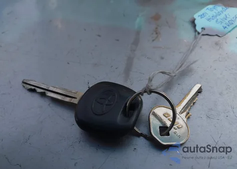 2001 Toyota Highlander V6 из США, поврежденный, VIN JTEGF21A710010134